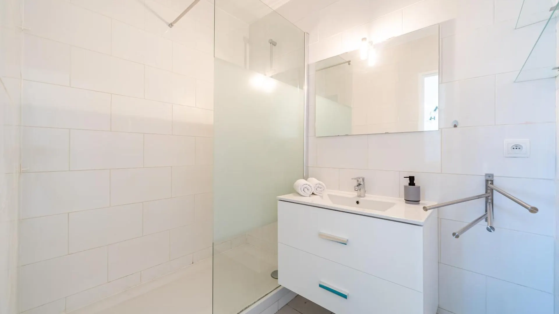 Confortable 2 Pieces 54 M2 Proche De La Mer Apartment Nice