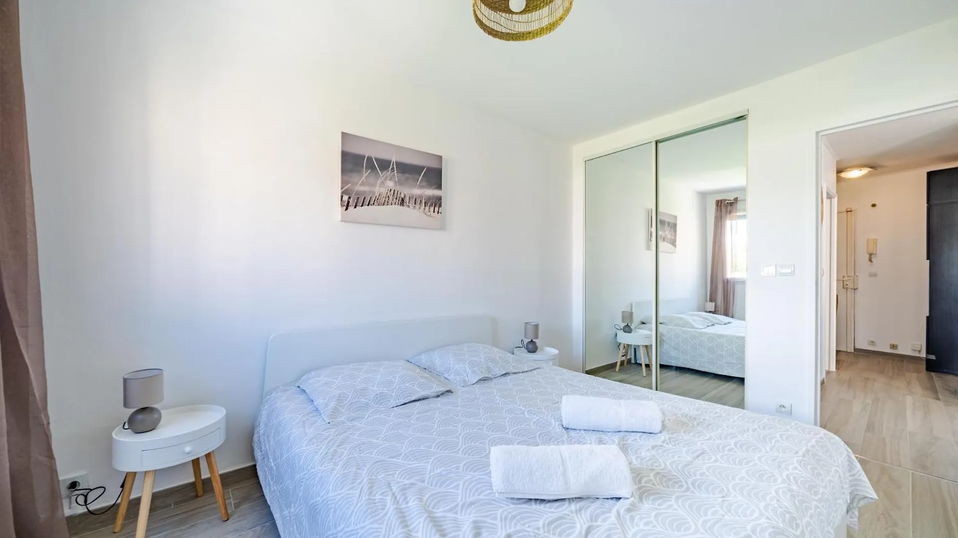 Confortable 2 Pieces 54 M2 Proche De La Mer Apartment Nice
